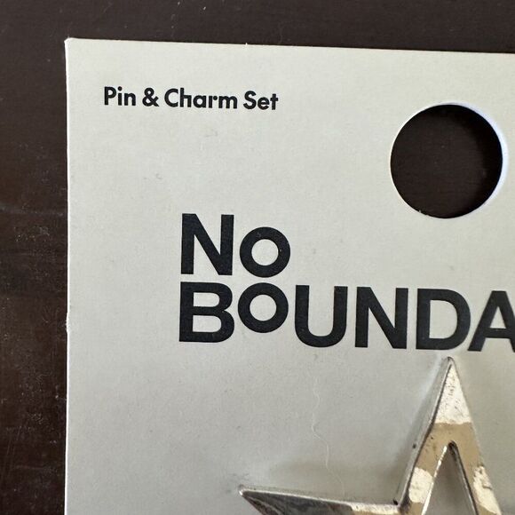 No Boundaries Pin & Charm Set – Fashion Accessories for Backpacks, Jackets, DIY - Picture 2 of 2